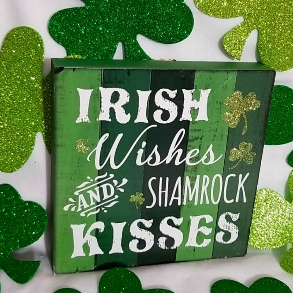 NEW Irish Wishes & Shamrock Kisses Wood Home Decor
